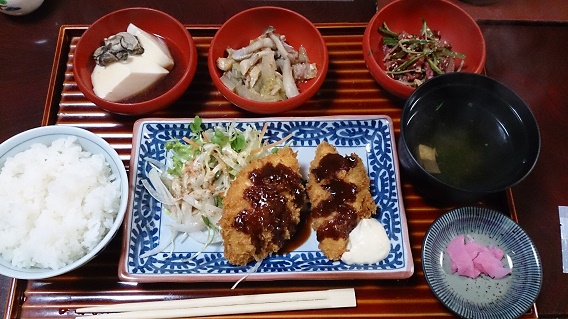 網辰　魚フライ定食